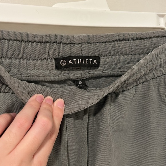 Athleta Farallon Skirt Women's 10 Grey Zipped Pockets Elastic Waist Drawstring - Picture 2 of 3
